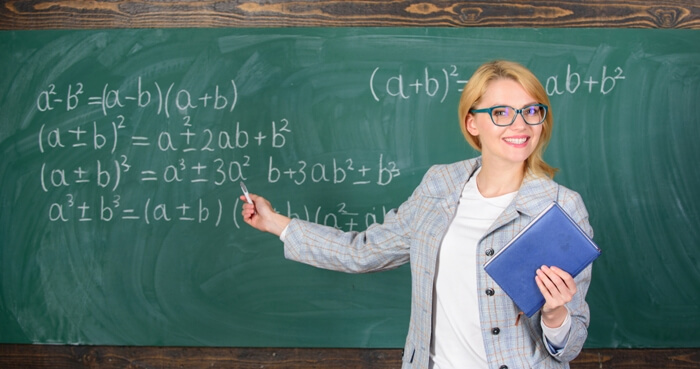 Как стать учителем математики?