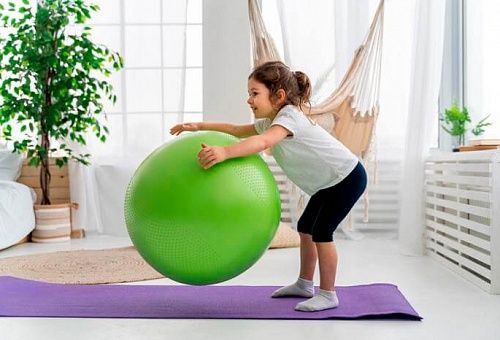 Что включает в себя детский фитнес?